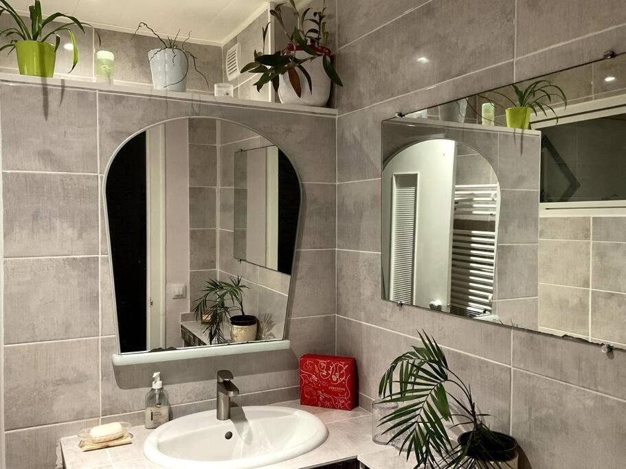 Le Passage Du Faubourg, Agreable T3 En Duplex De 120M2 Apartment Saint-Leonard-de-Noblat Luaran gambar